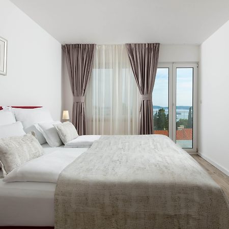 Pharia Hotel And Apartments - By The Beach Hvar Town Kültér fotó