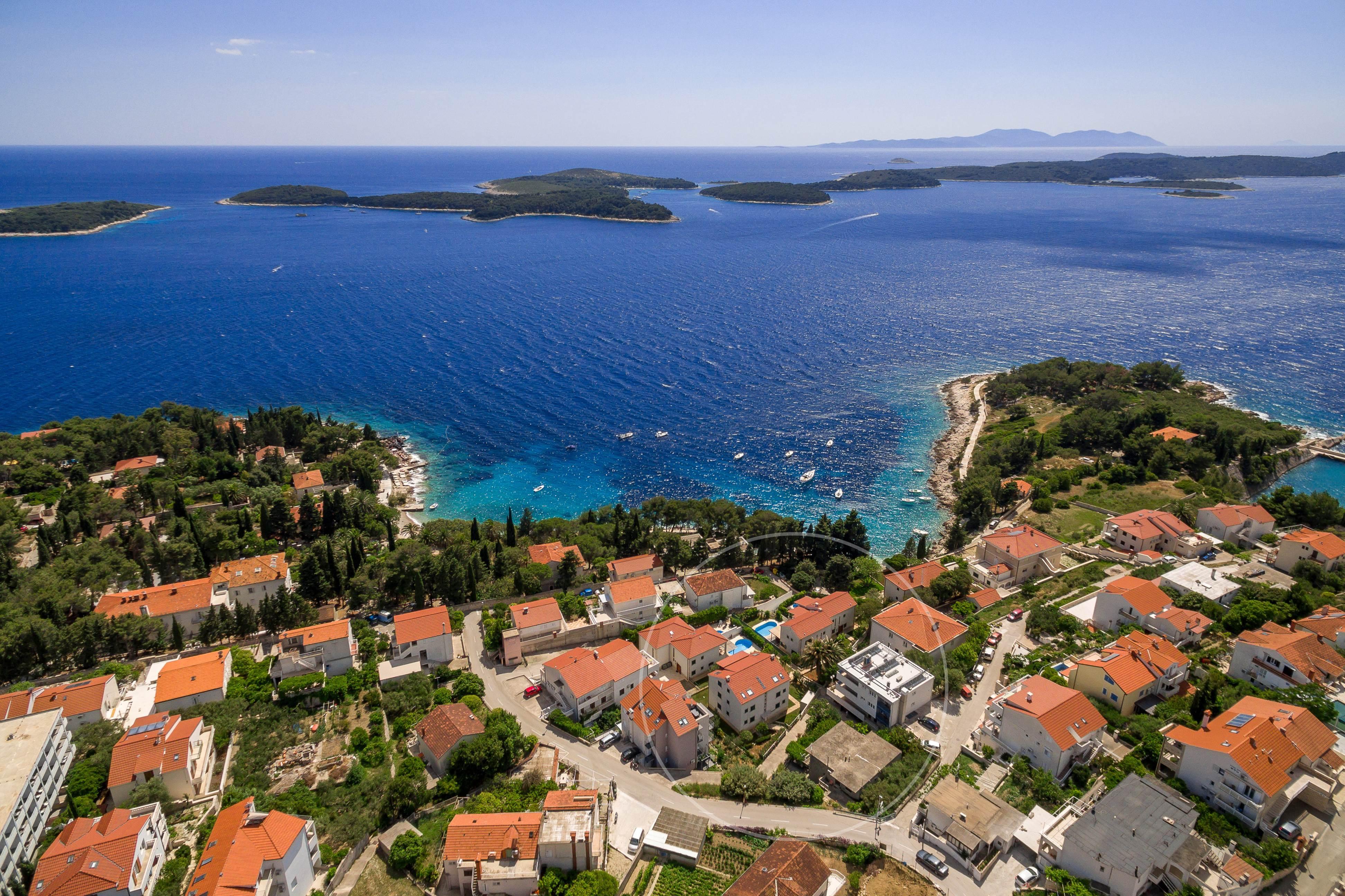 Pharia Hotel And Apartments - By The Beach Hvar Town Kültér fotó