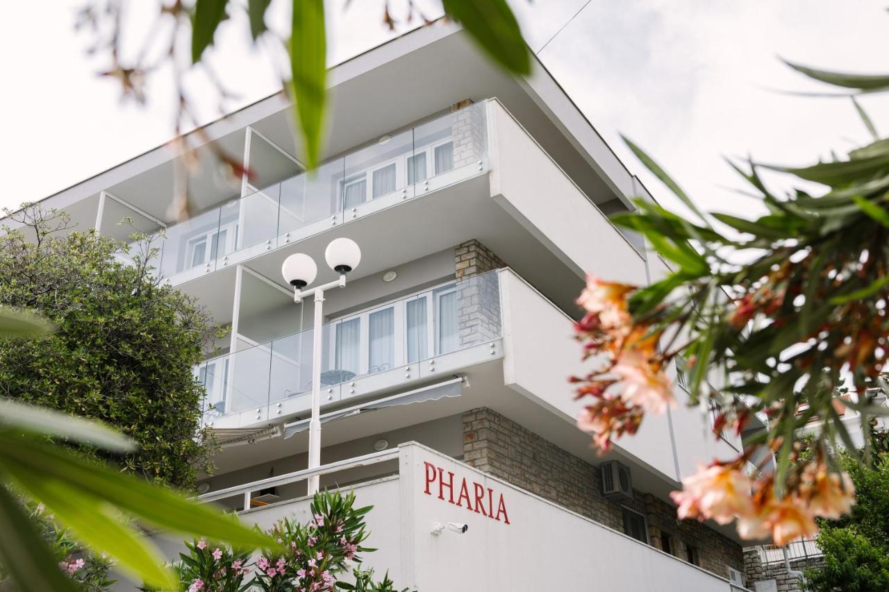 Pharia Hotel And Apartments - By The Beach Hvar Town Kültér fotó