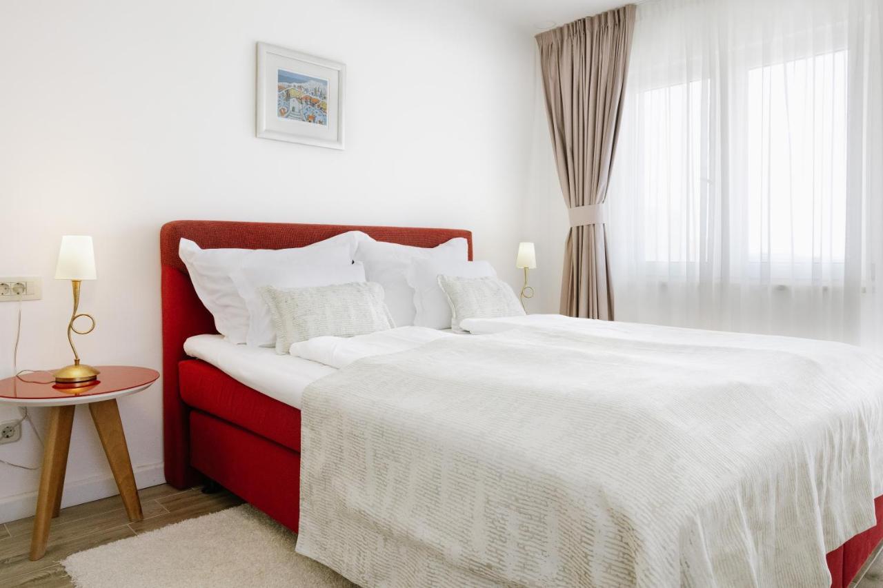Pharia Hotel And Apartments - By The Beach Hvar Town Kültér fotó