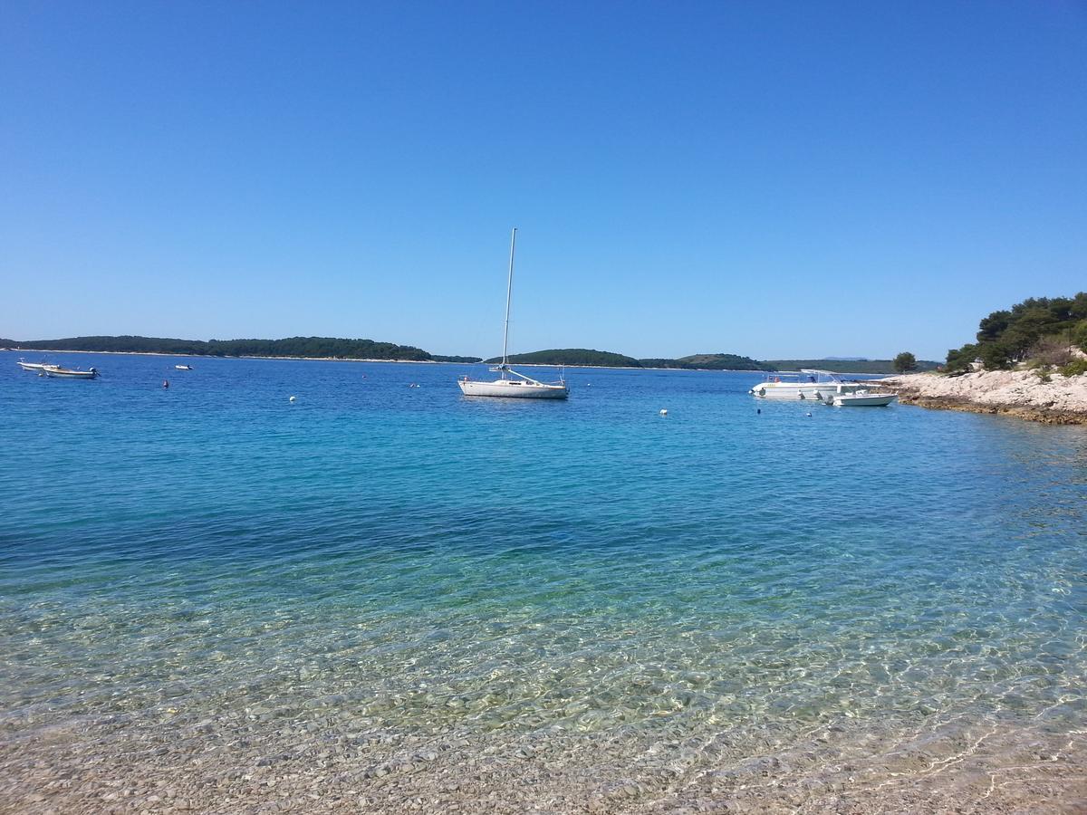Pharia Hotel And Apartments - By The Beach Hvar Town Kültér fotó